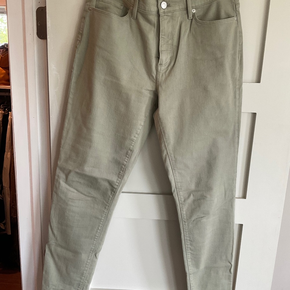 BR NWT Green Jeans - 30L Skinny (some stretch)